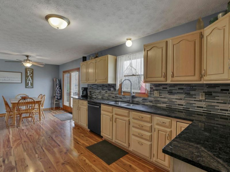 9100 State Route 664 N, Logan, OH 43138 Photo 28