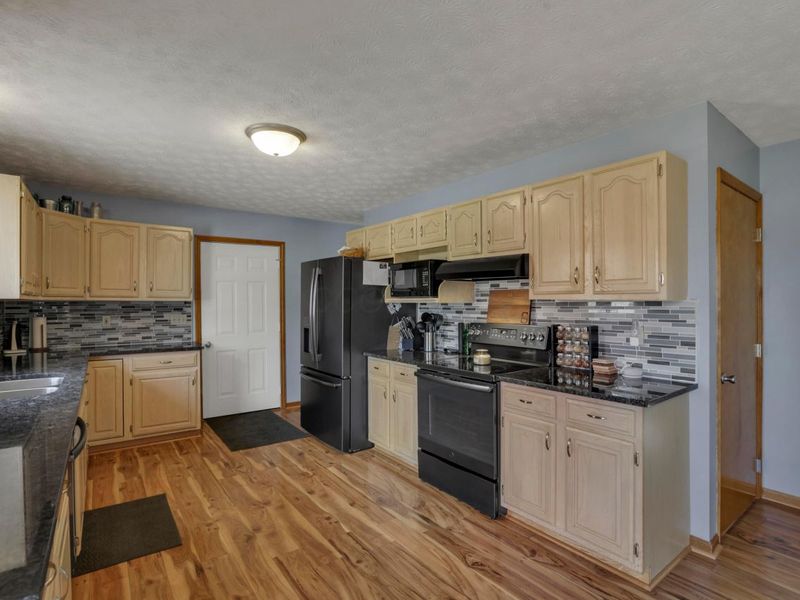 9100 State Route 664 N, Logan, OH 43138 Photo 31