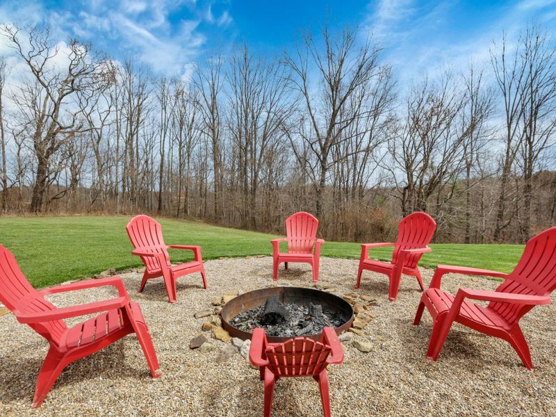 9100 State Route 664 N, Logan, OH 43138 Photo 6