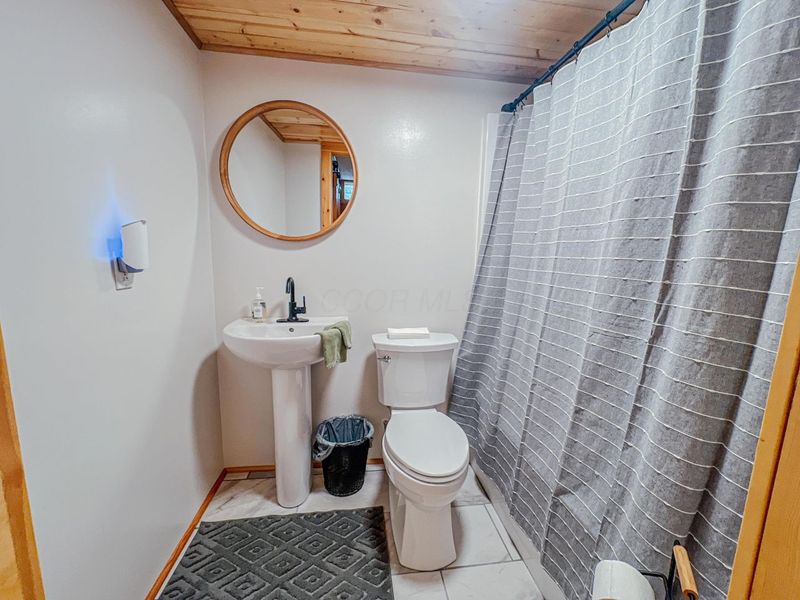 916 Valleywood Heights Drive , Howard, OH 43028 Photo 24