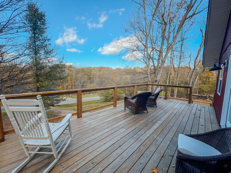 916 Valleywood Heights Drive , Howard, OH 43028 Photo 3