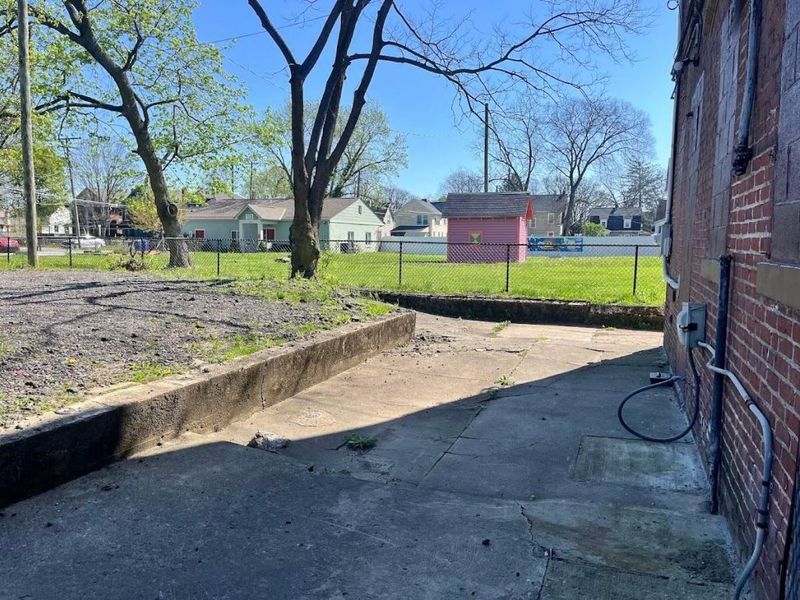 1314 E Livingston Avenue, Unit 1316, Columbus, OH 43205 Photo 18