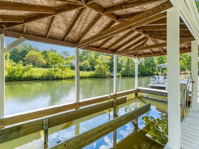 874 Waynoka Drive, Jackson Twp, OH 45171 Photo 10