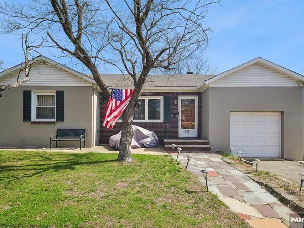 582 Belmont Avenue, HALEDON, NJ 07508
