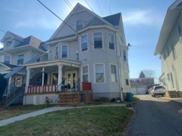 130 Murray St, Elizabeth, NJ 07202