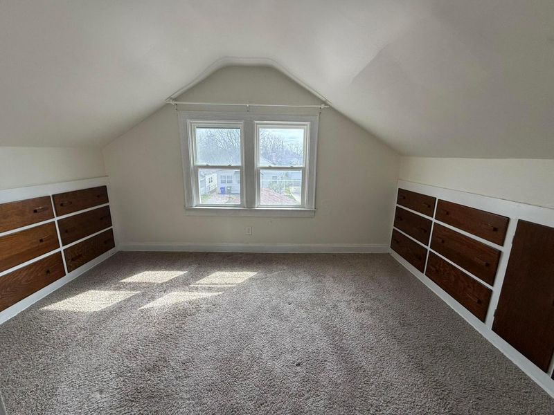 2905 Hiawatha Street, Columbus, OH 43224 Photo 17