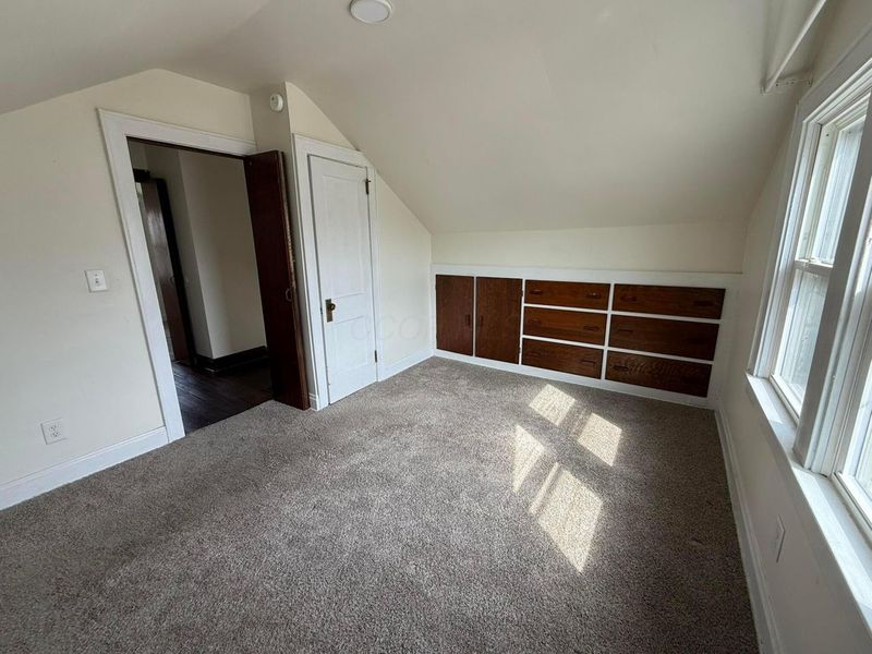 2905 Hiawatha Street, Columbus, OH 43224 Photo 18