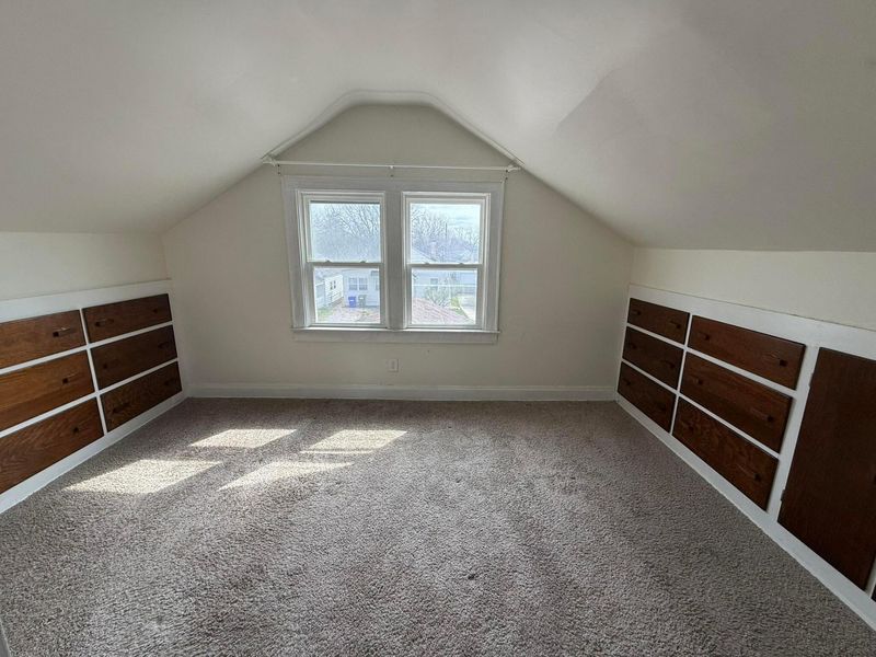 2905 Hiawatha Street, Columbus, OH 43224 Photo 18