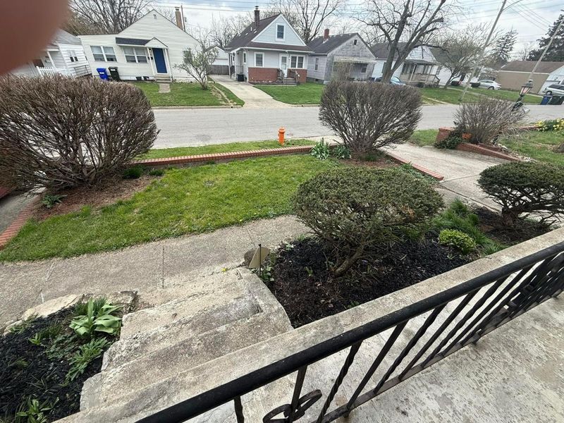 2905 Hiawatha Street, Columbus, OH 43224 Photo 2