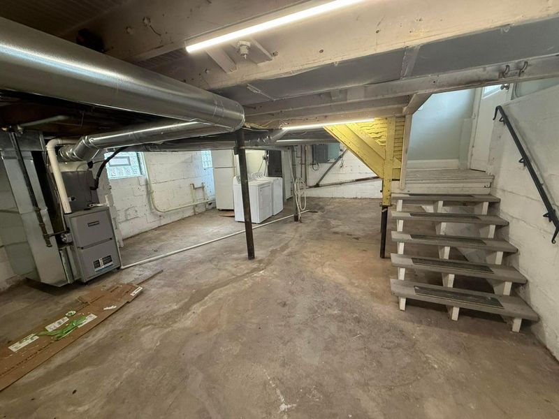 2905 Hiawatha Street, Columbus, OH 43224 Photo 21