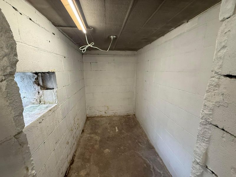 2905 Hiawatha Street, Columbus, OH 43224 Photo 23