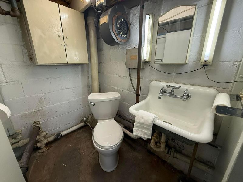 2905 Hiawatha Street, Columbus, OH 43224 Photo 27