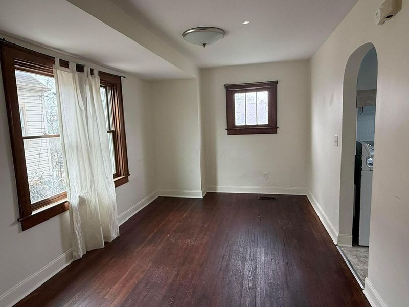 2905 Hiawatha Street, Columbus, OH 43224 Photo 9