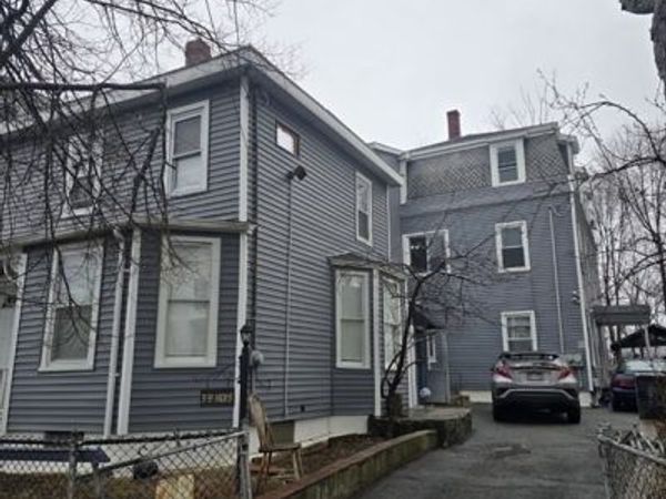 37-39 Arch St, Haverhill, MA 01832