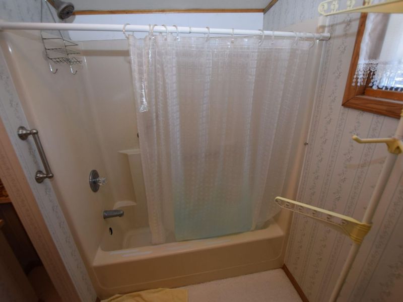 705 W Sandusky Avenue, Bellefontaine, OH 43311 Photo 9