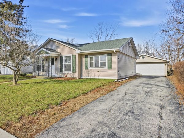 22106 E Churchill Drive, Richton Park, IL 60471