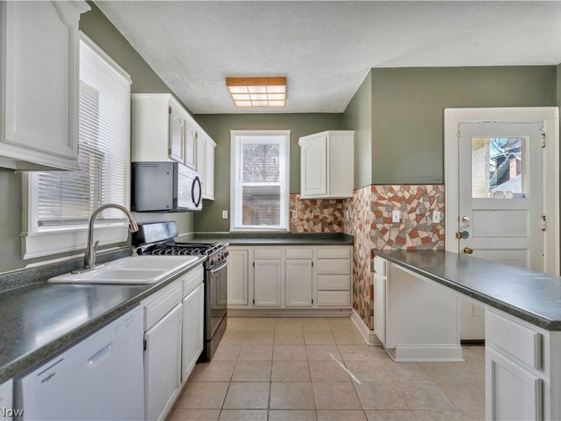 515 Federal Avenue NE, Massillon, OH 44646 Photo 13