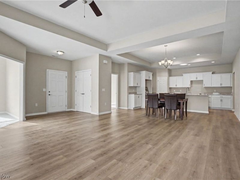 9264 Sharrott Road, Unit 1002, Poland, OH 44514 Photo 10