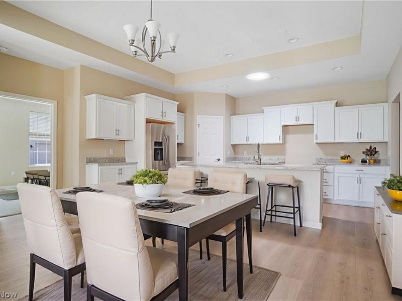 9264 Sharrott Road, Unit 1002, Poland, OH 44514 Photo 2