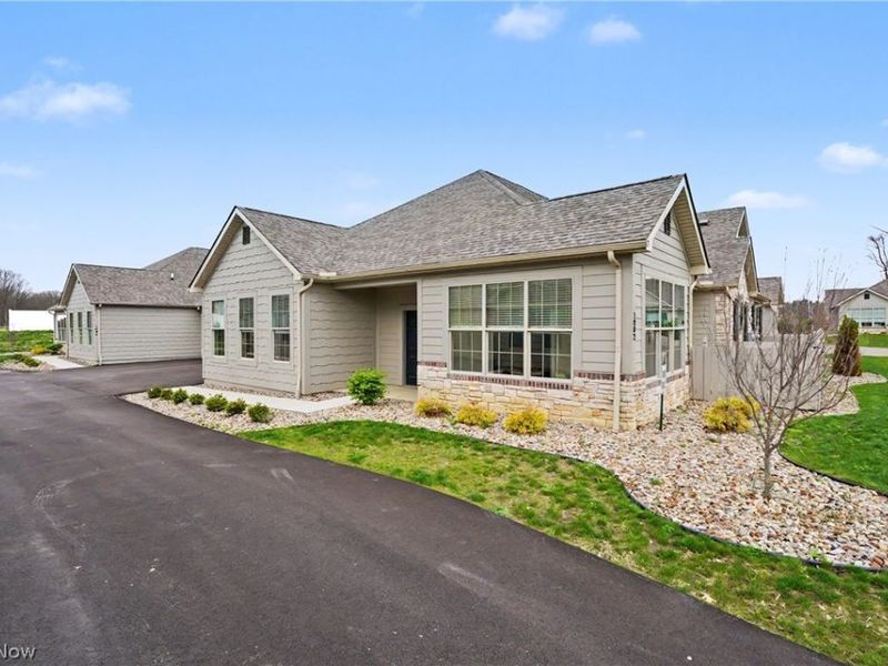 9264 Sharrott Road, Unit 1002, Poland, OH 44514 Photo 34
