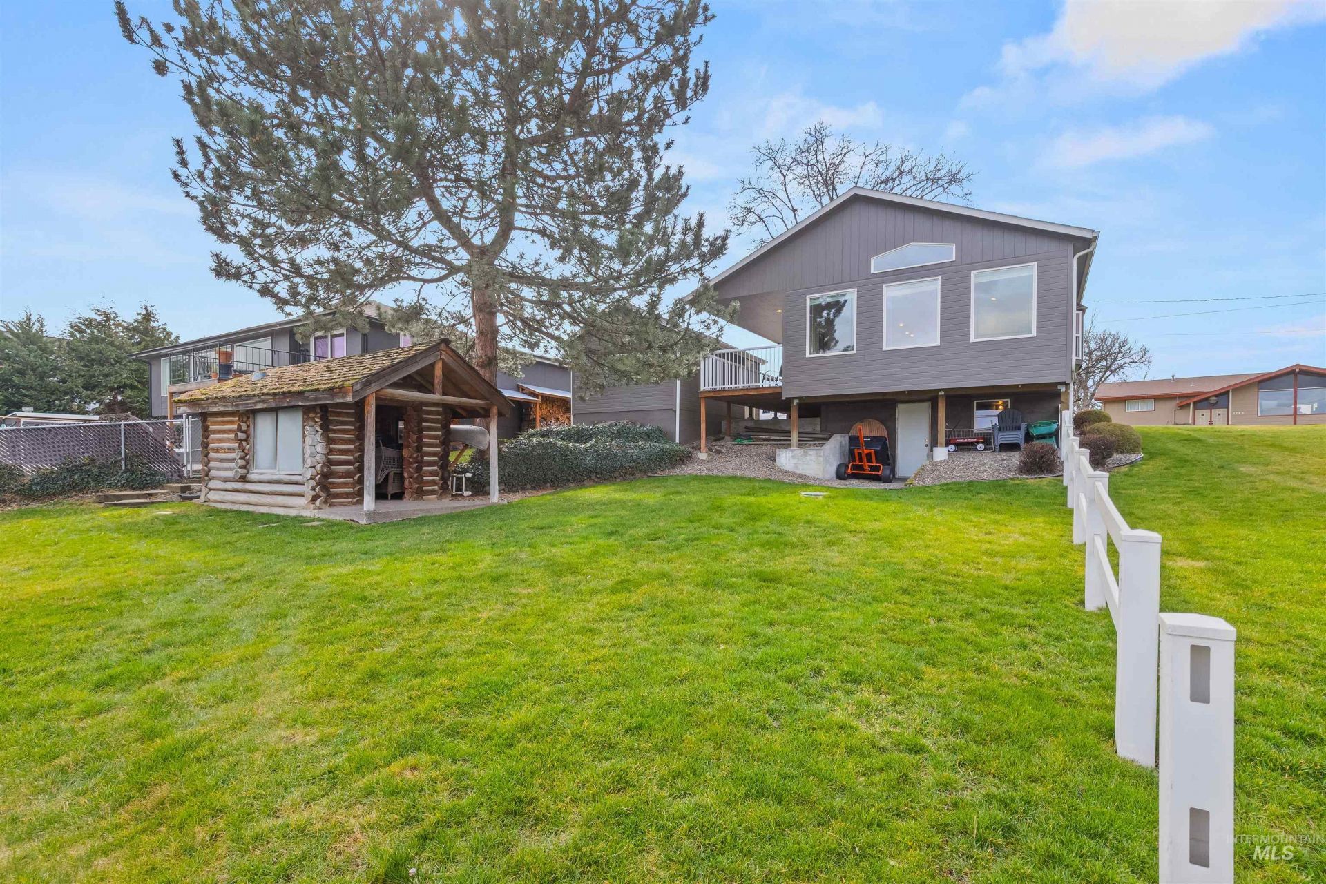 1750 Valleyview Drive, Clarkston, WA 99403 Main Photo