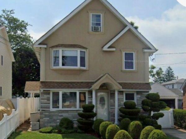 94 Lucille Avenue , Elmont, NY 11003