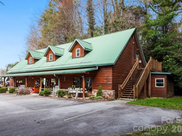 10932 Rosman Highway , Lake Toxaway, NC 28747
