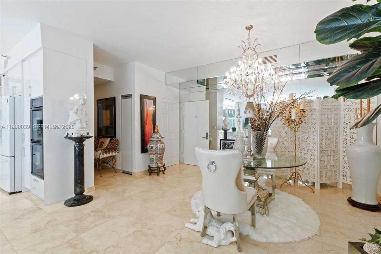 3530 Mystic Pointe Dr, Unit 114, Aventura, FL 33180 Photo