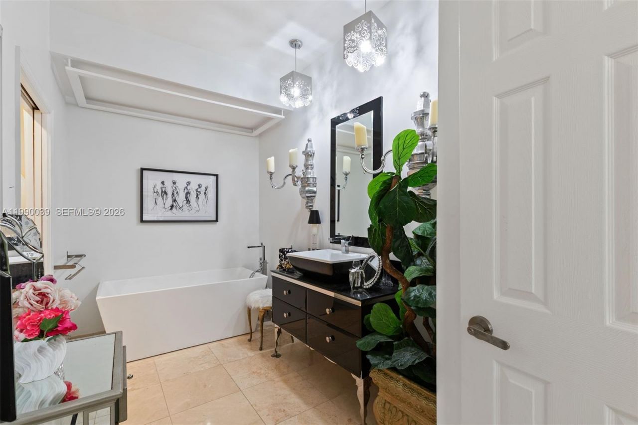 3530 Mystic Pointe Dr, Unit 114, Aventura, FL 33180 Photo