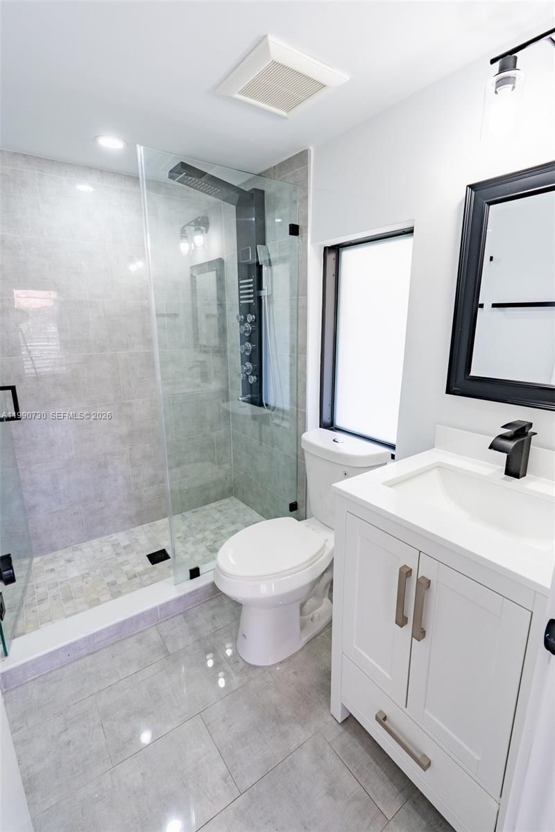 2100 SW 6th St, Miami, FL 33135 Photo