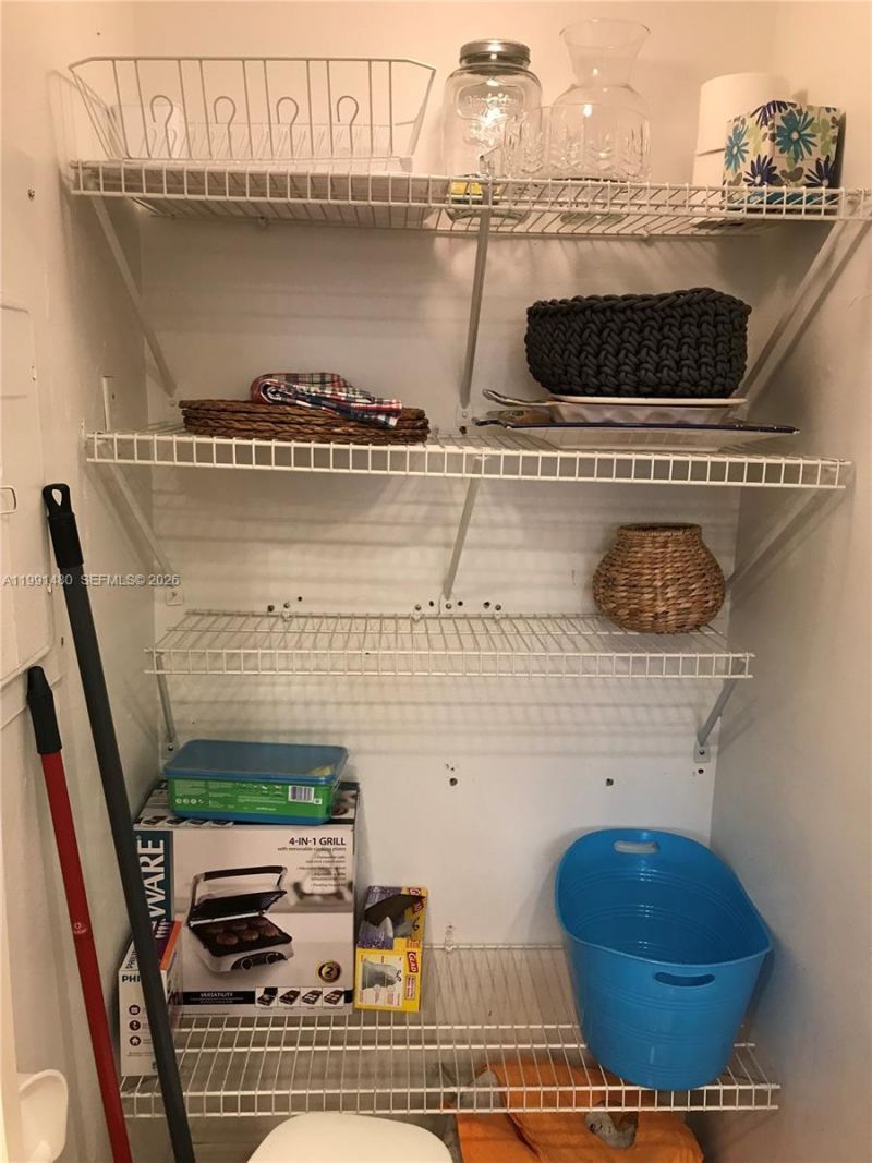 201 Crandon Blvd , Unit 120, Key Biscayne, FL 33149 Photo