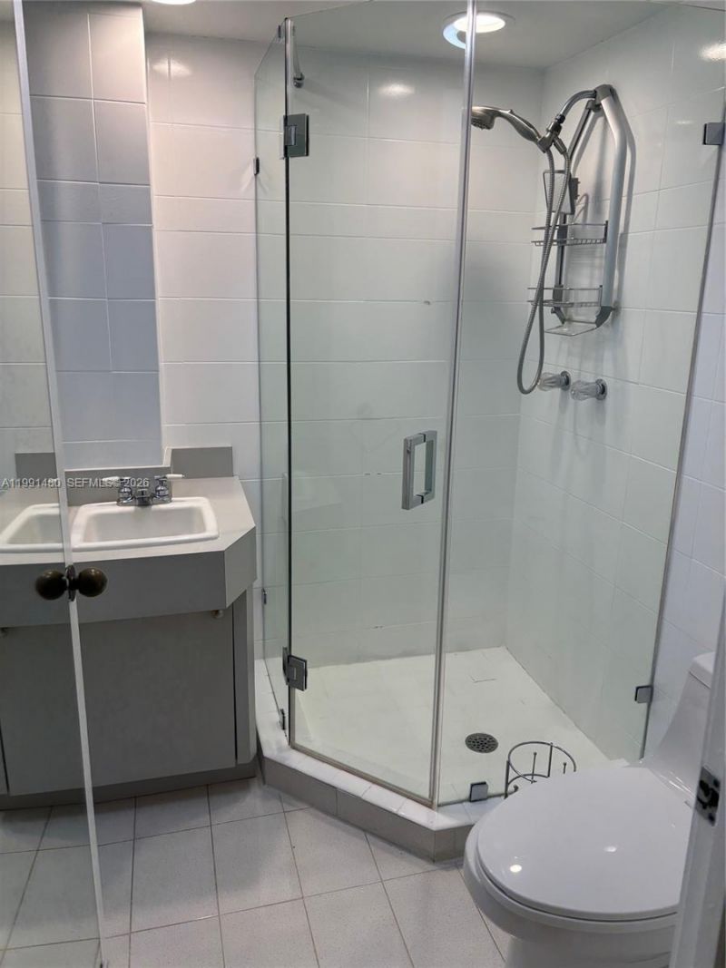 201 Crandon Blvd , Unit 120, Key Biscayne, FL 33149 Photo