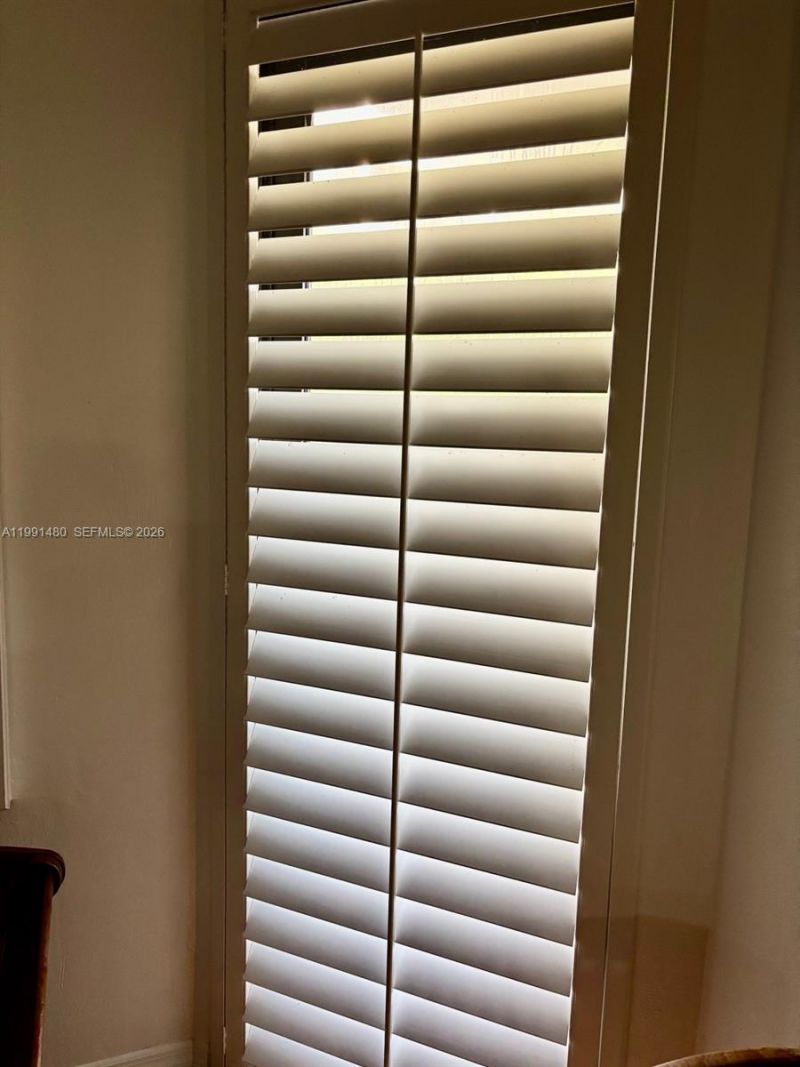 201 Crandon Blvd , Unit 120, Key Biscayne, FL 33149 Photo