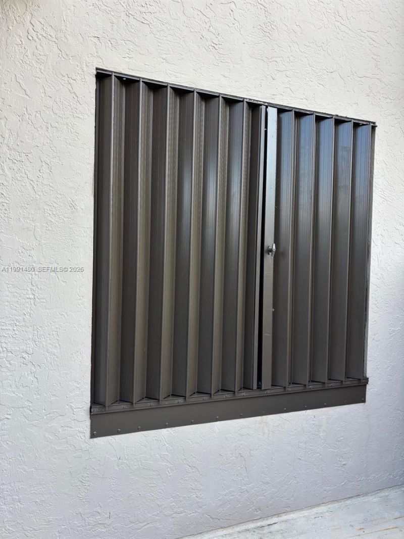 201 Crandon Blvd , Unit 120, Key Biscayne, FL 33149 Photo