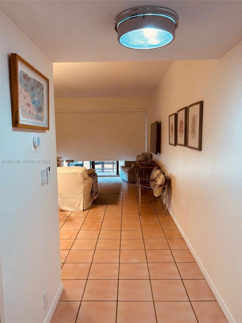 201 Crandon Blvd , Unit 120, Key Biscayne, FL 33149 Photo