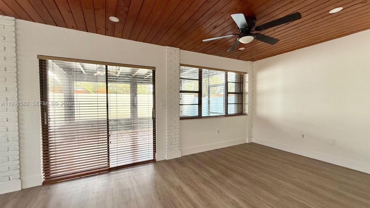 1547 SW 137th Pl , Miami, FL 33184 Photo