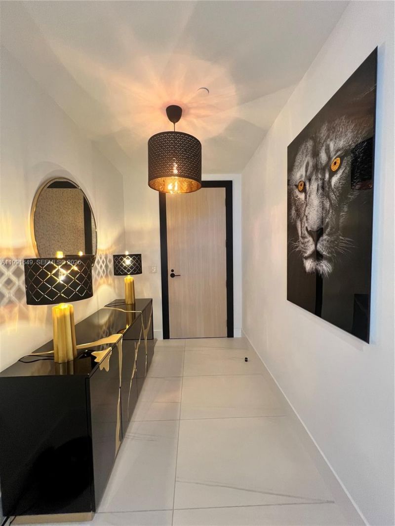 153 N Seabreeze Blvd , Unit 1703, Fort Lauderdale, FL 33304 Photo