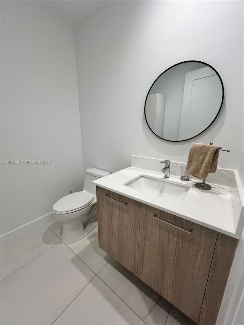 153 N Seabreeze Blvd , Unit 1703, Fort Lauderdale, FL 33304 Photo