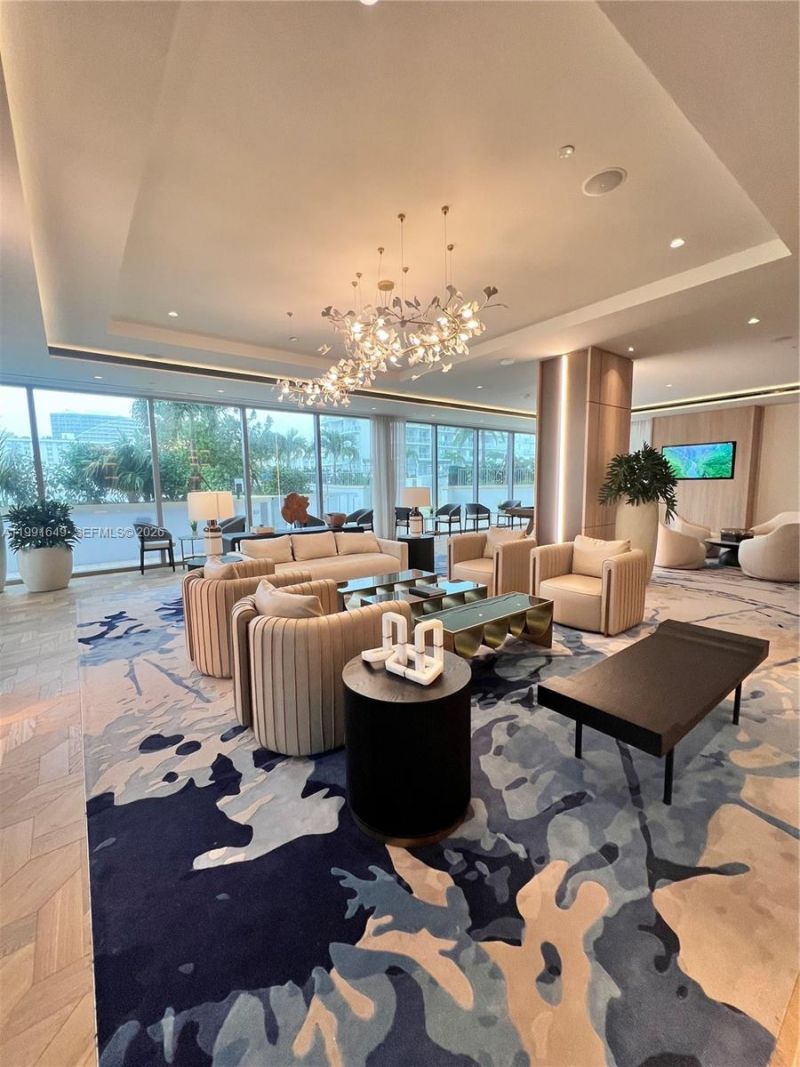 153 N Seabreeze Blvd , Unit 1703, Fort Lauderdale, FL 33304 Photo