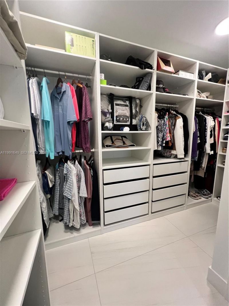 153 N Seabreeze Blvd , Unit 1703, Fort Lauderdale, FL 33304 Photo