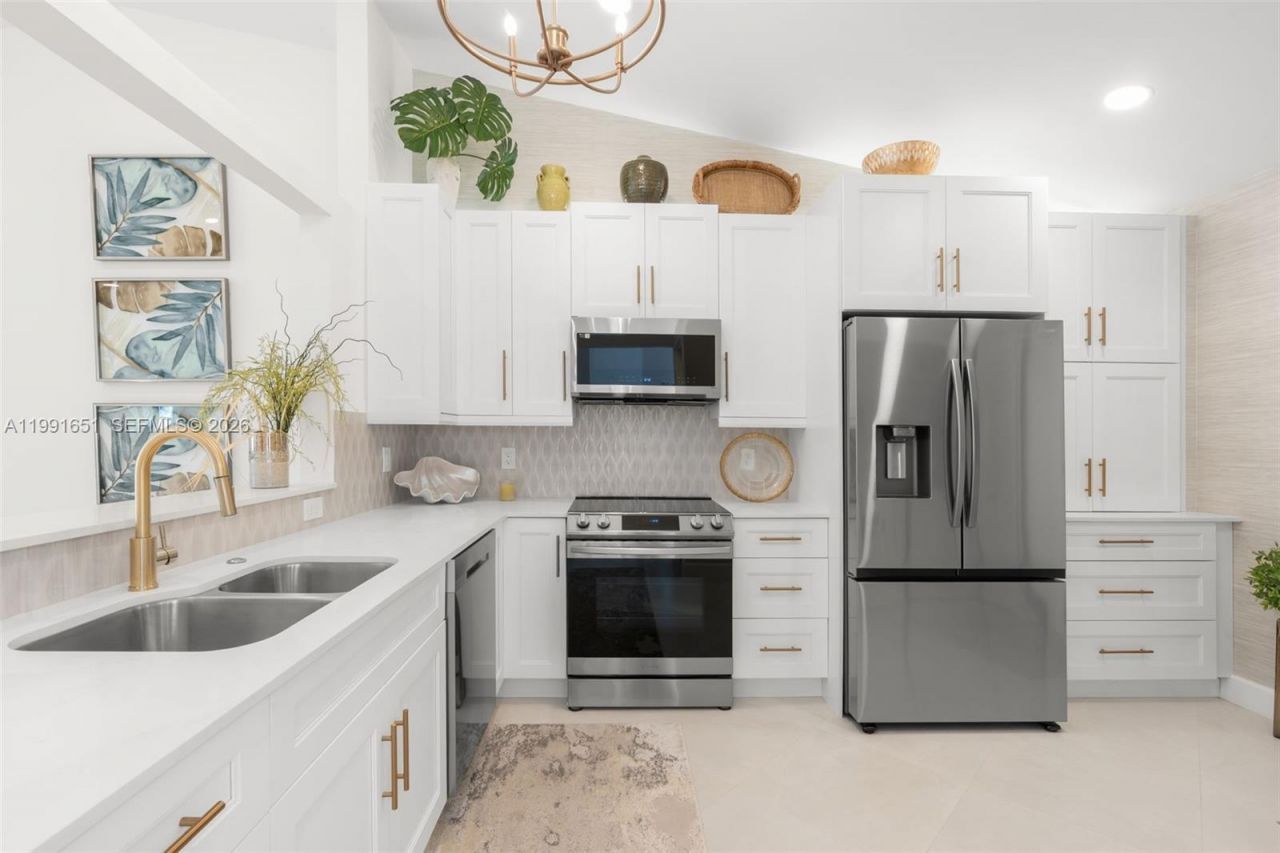 15465 Lake Magnolia Place, Delray Beach, FL 33484 Photo