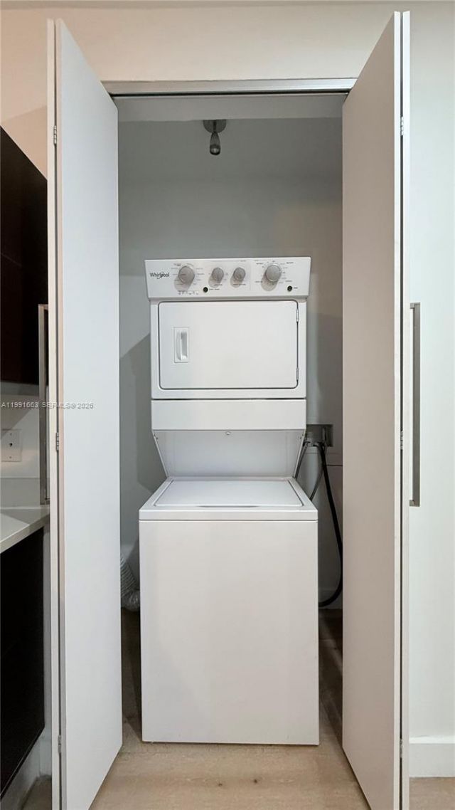 2031 Meridian Ave , Unit 5, Miami Beach, FL 33139 Photo