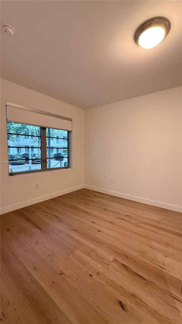 2031 Meridian Ave , Unit 5, Miami Beach, FL 33139 Photo