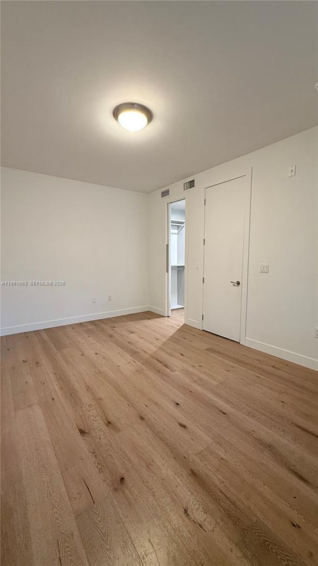 2031 Meridian Ave , Unit 5, Miami Beach, FL 33139 Photo