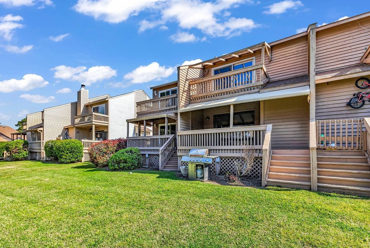 4096 Fairway Lakes Dr.  Photo 37