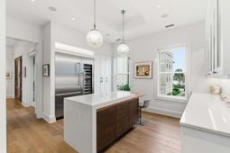 72 Halsey Boulevard photo 4