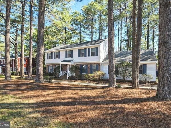 5211 DOVE POINT LANE, FRUITLAND, MD 21826