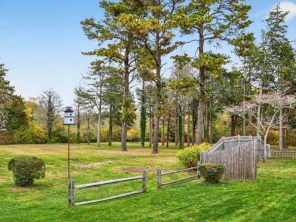 25 Whig Street, Dennis, MA 02638