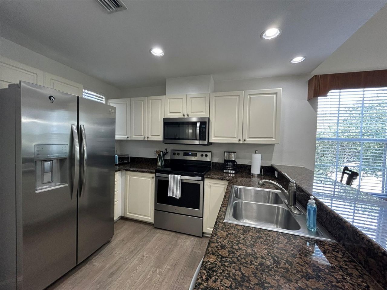 3604 54th Drive W, Unit 204, Bradenton, FL 34210 Photo