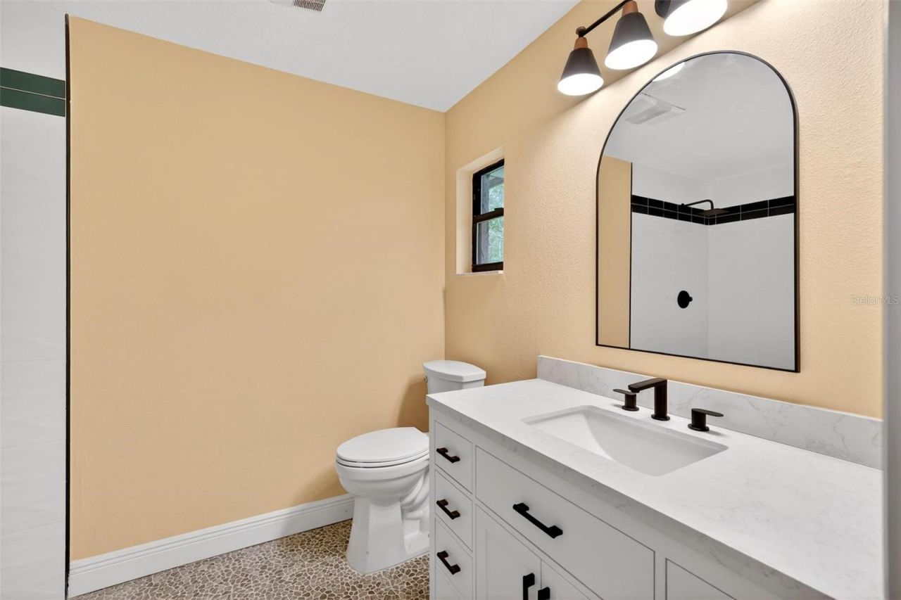 2200 Retreat Road , Geneva, FL 32732 Photo